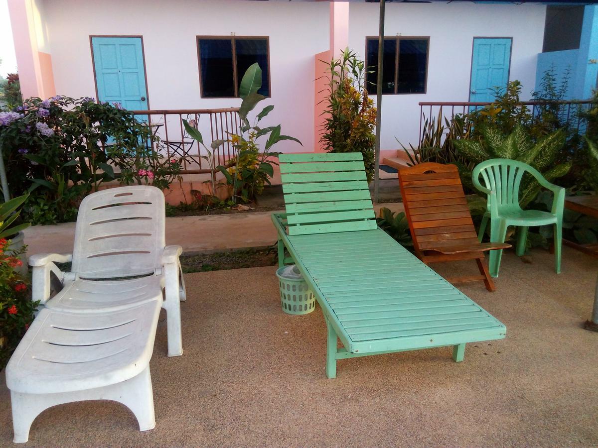 Peace Pool Resort Khun Han Buitenkant foto